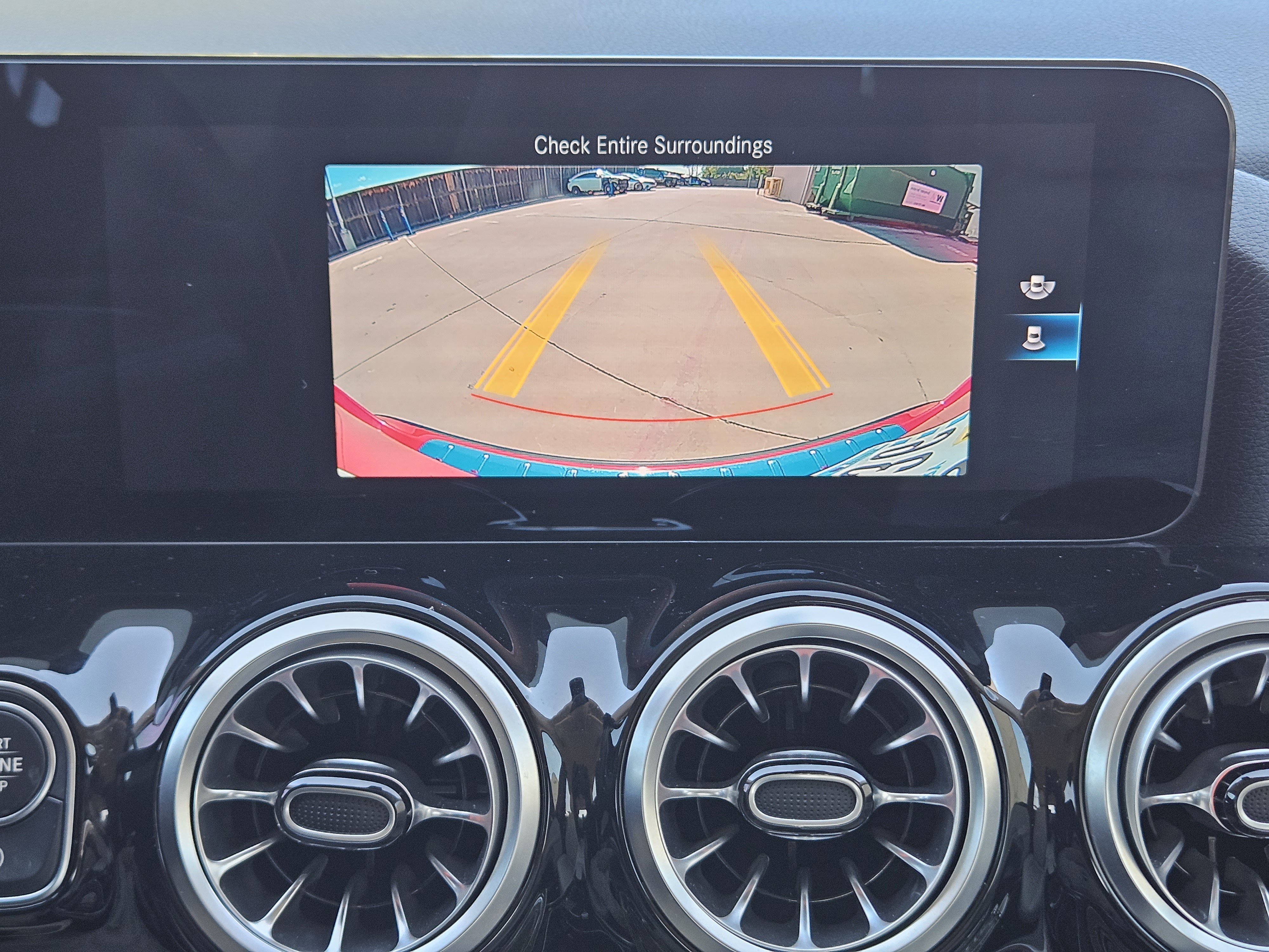 Certified 2022 Mercedes-Benz GLA 250 image 17