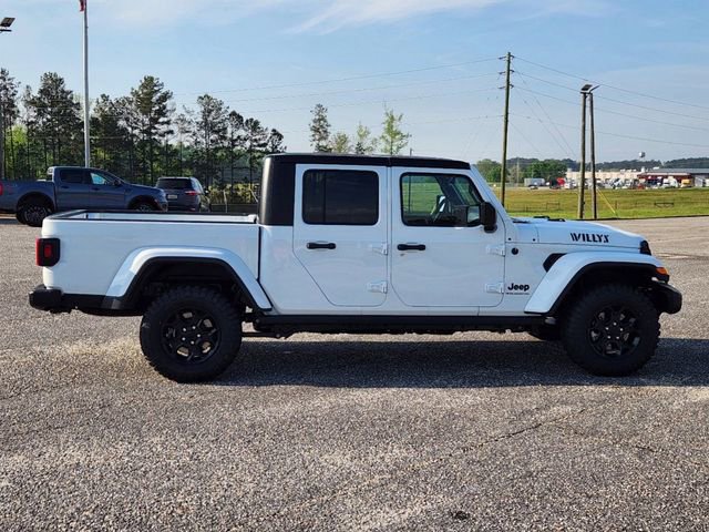 New 2023 Jeep Gladiator Willys image 9
