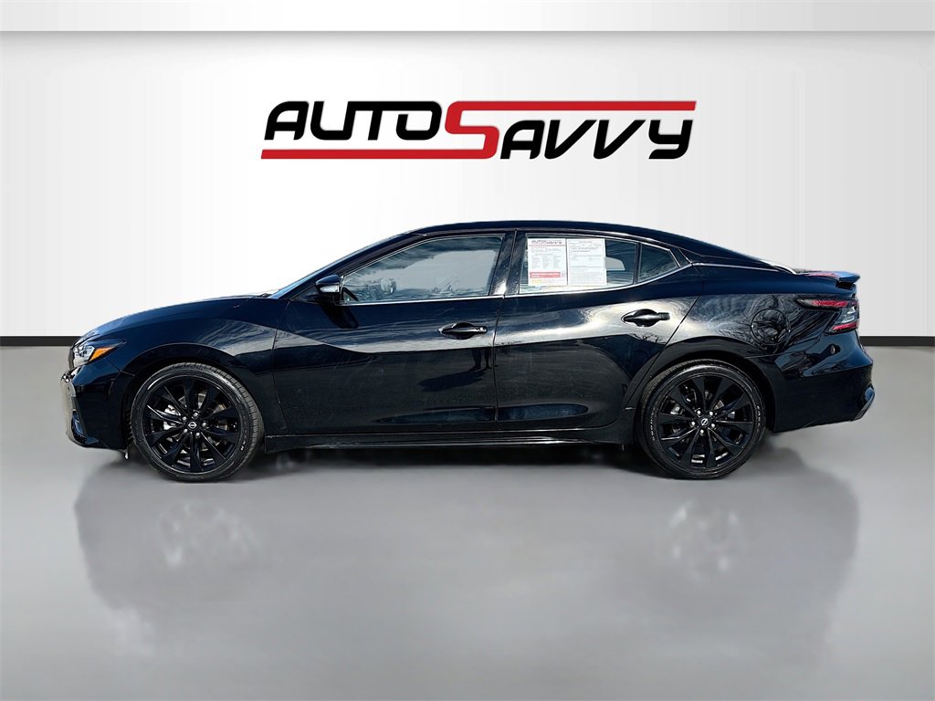 Used 2023 Nissan Maxima SR w/ Sport Mat Group image 4