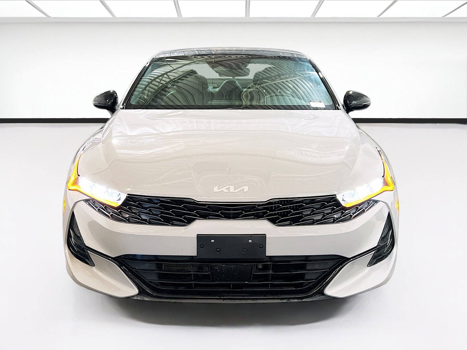 Used 2024 Kia K5 GT-Line image 2