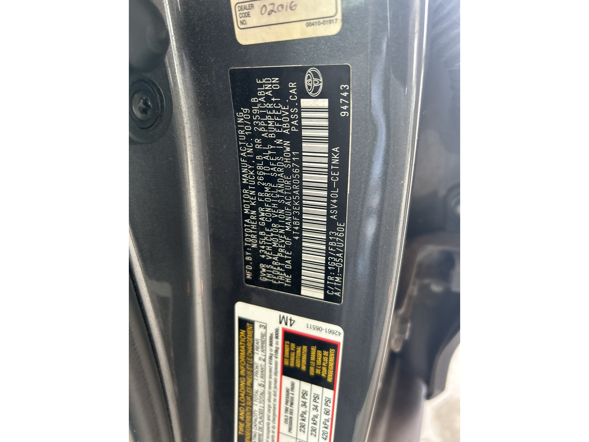 Used 2010 Toyota Camry LE FWD image 14