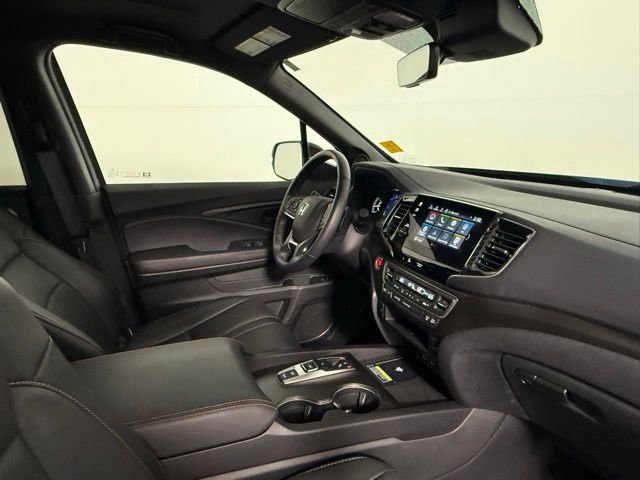 Used 2025 Honda Passport TrailSport image 52