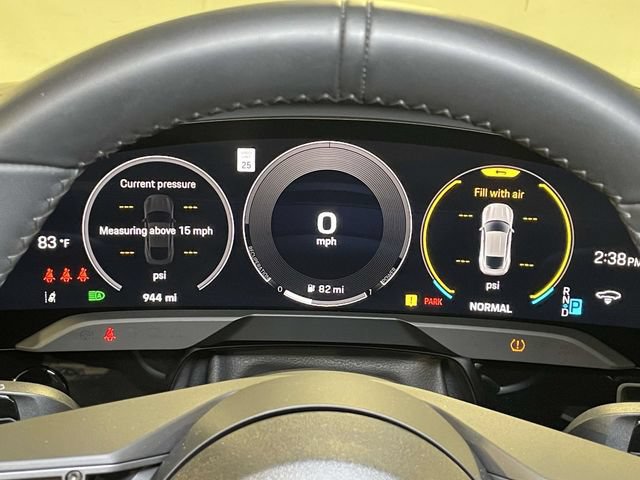 Certified 2025 Porsche Taycan AWD/4WD image 45