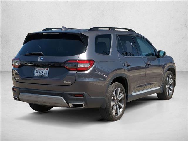 Used 2023 Honda Pilot Elite image 5
