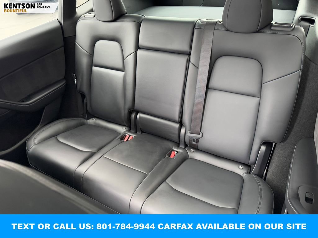 Used 2023 Tesla Model Y Long Range image 32