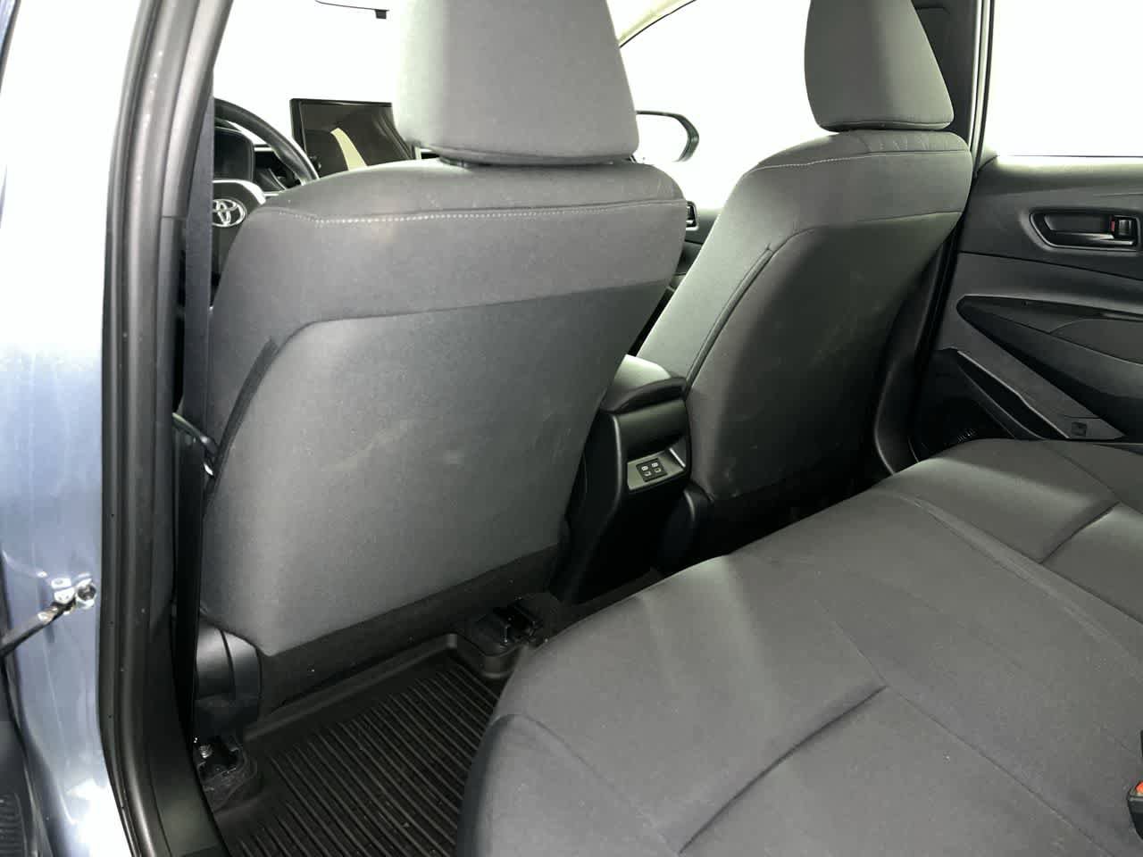 Used 2024 Toyota Corolla LE FWD image 24