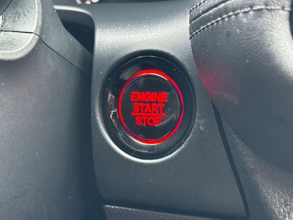 Certified 2023 Honda HR-V LX image 24