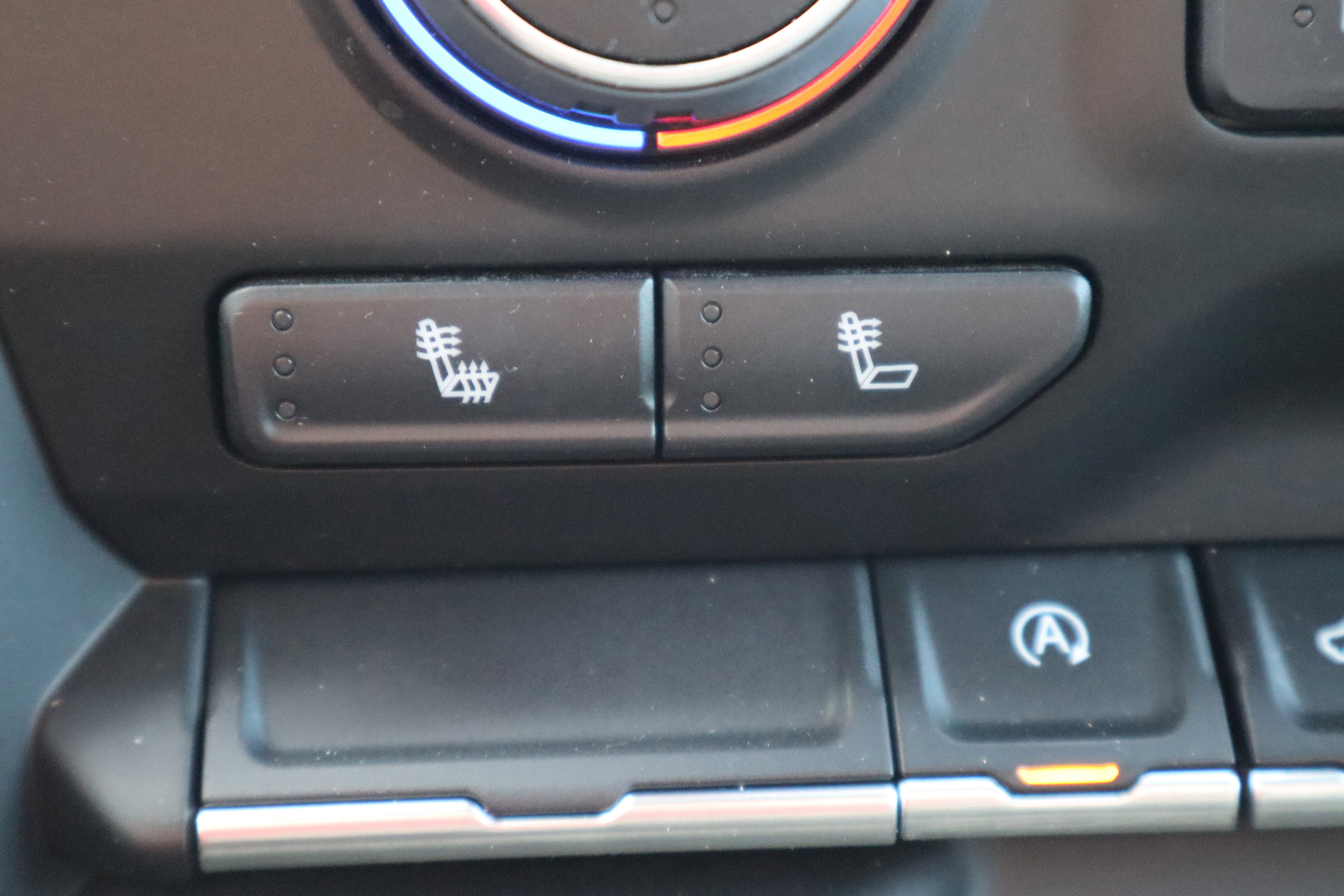 Used 2022 Chevrolet Silverado 1500 LT image 22