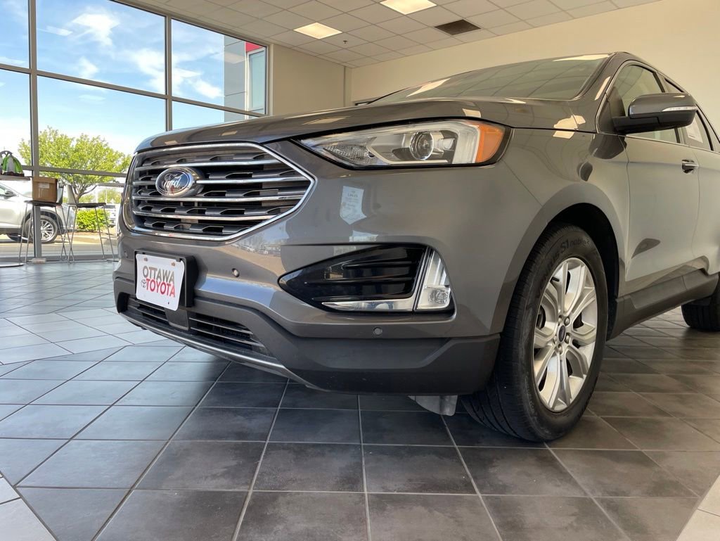 Used 2021 Ford Edge Titanium w/ Class II Trailer Tow Package AWD/4WD image 16