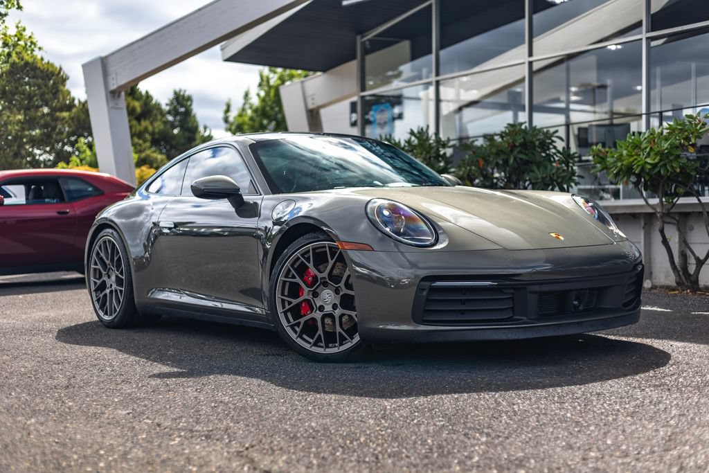 Used 2020 Porsche 911 Carrera 4S AWD/4WD image 1