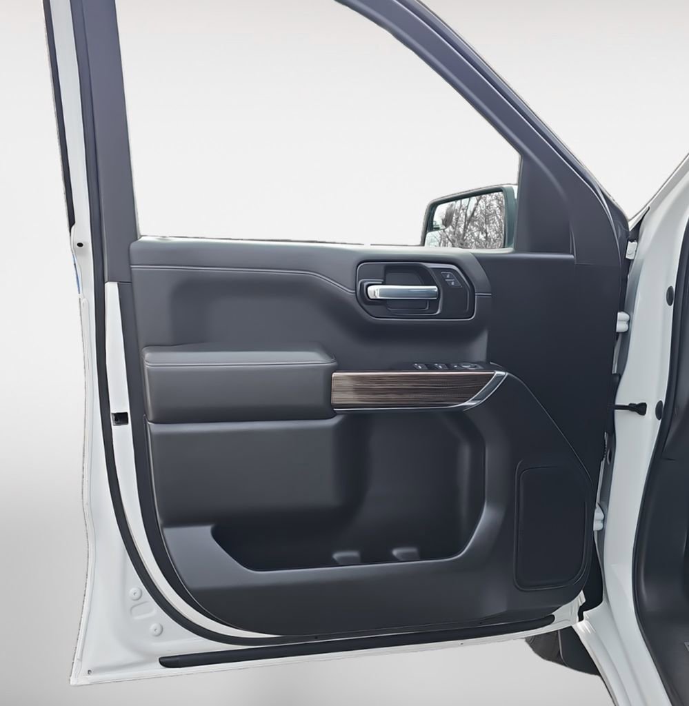 Used 2022 Chevrolet Silverado 1500 LT image 14