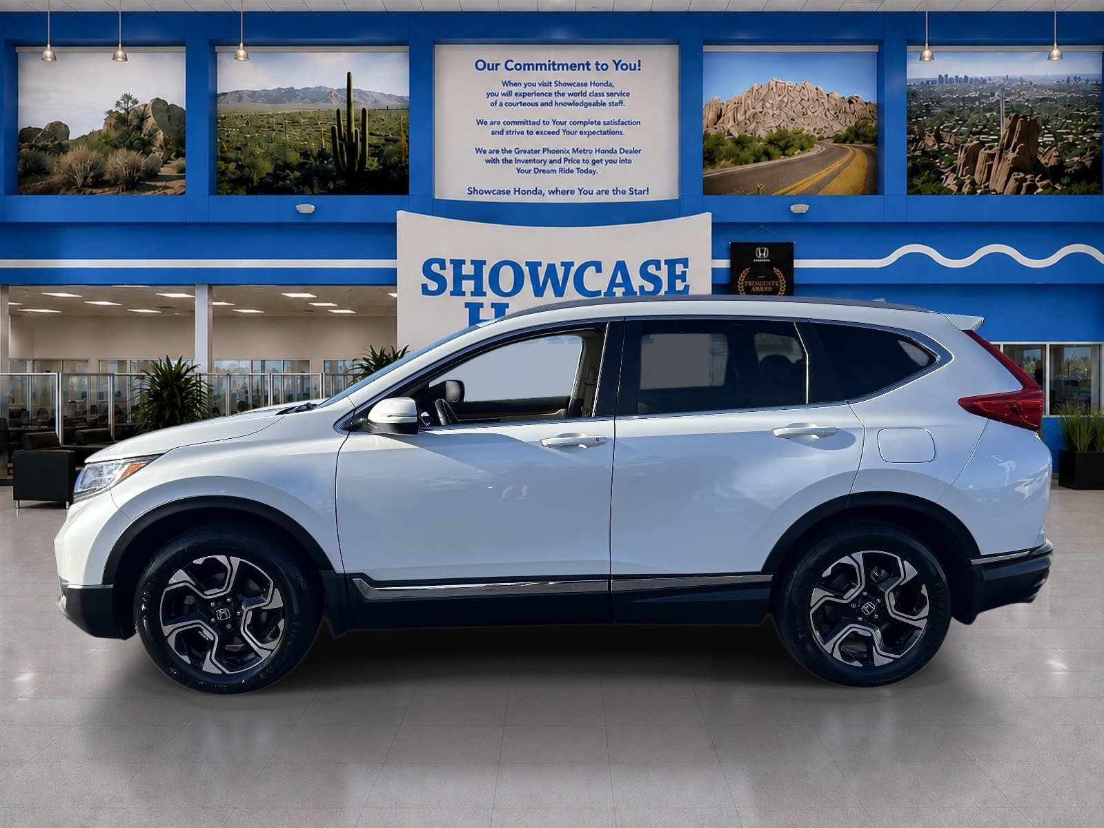 Used 2019 Honda CR-V Touring image 4