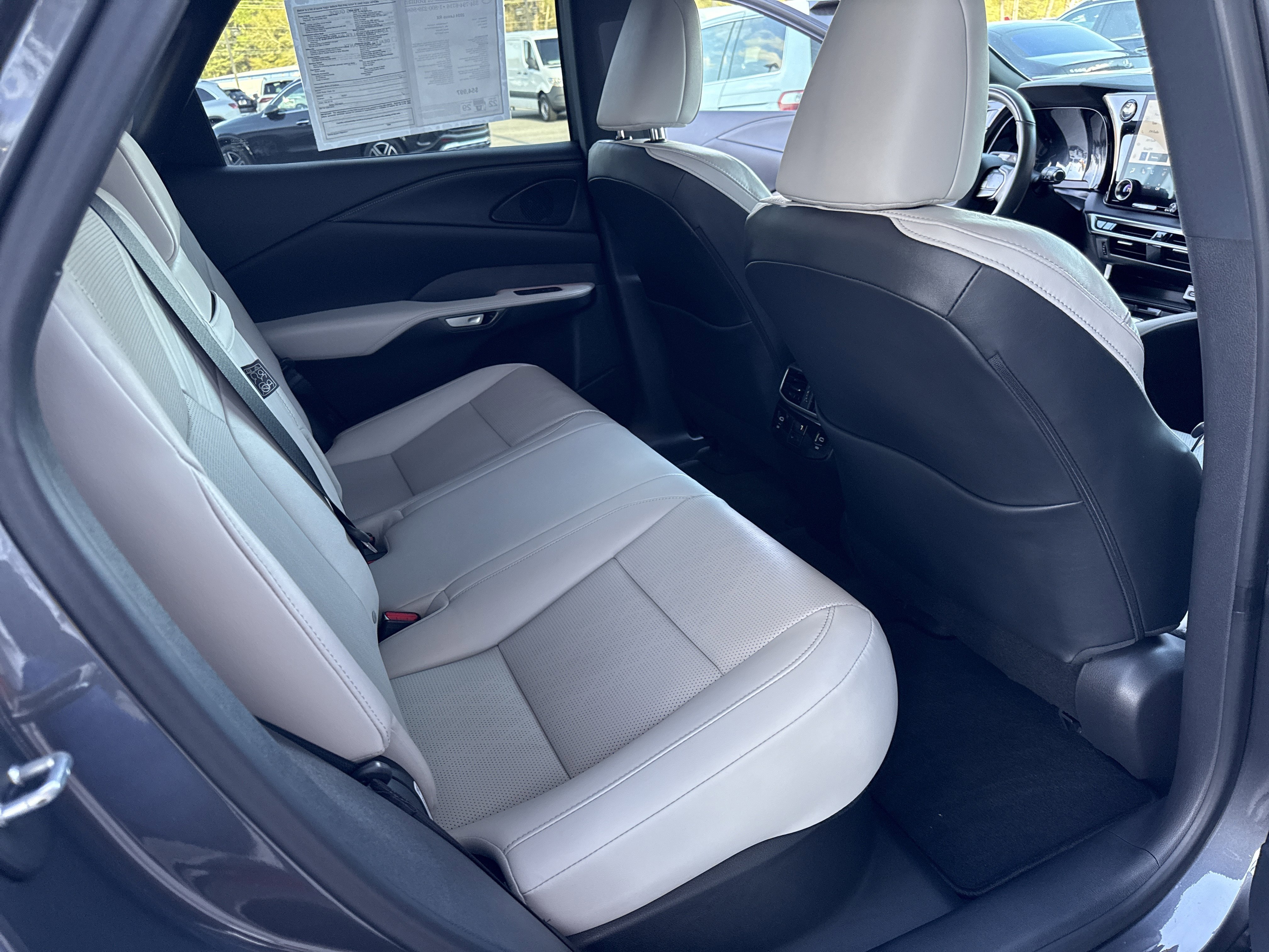 Used 2024 Lexus RX 350 Premium Plus image 14