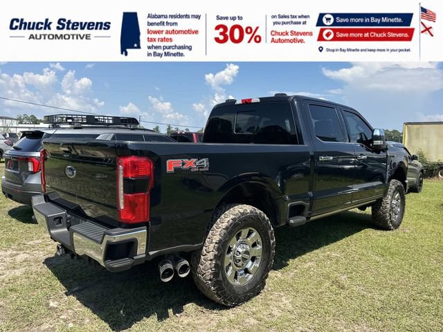 Used 2023 Ford F250 Lariat w/ Lariat Ultimate Package AWD/4WD image 3