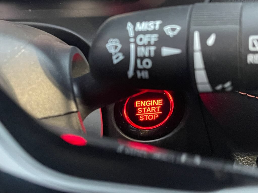 Certified 2025 Honda HR-V Sport image 15