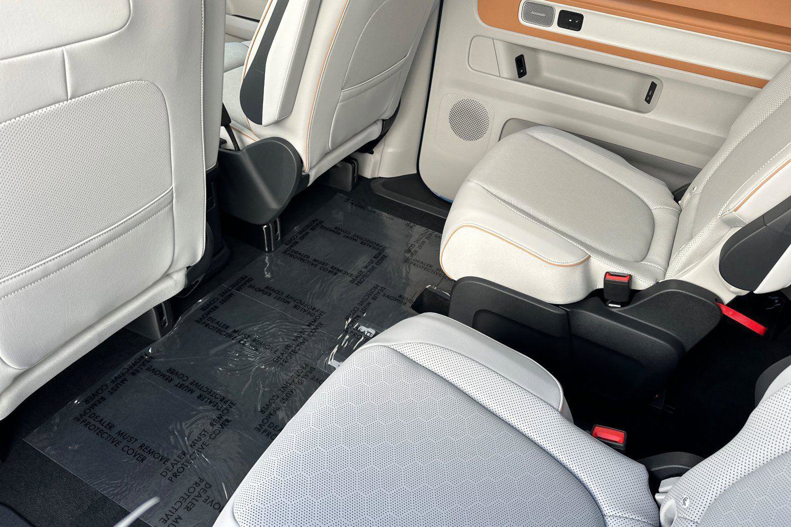 New 2025 Volkswagen ID. Buzz 1st Edition image 11