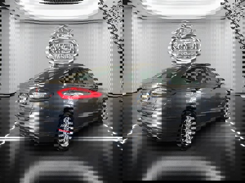 Used 2013 Ford Fusion SE image 5