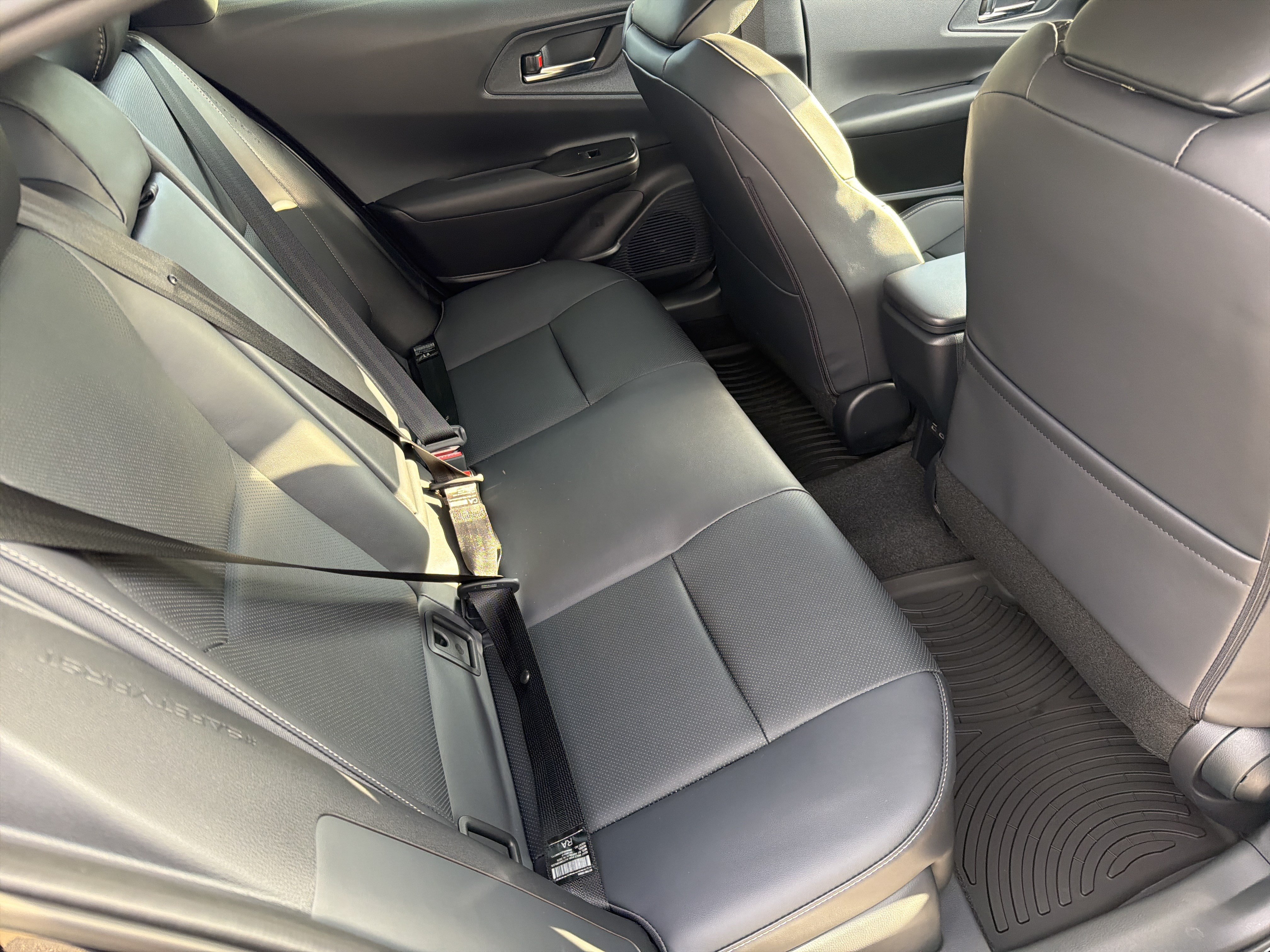 New 2026 Toyota Prius Plug-In Hybrid FWD image 24
