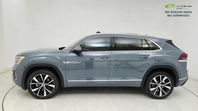 Used 2025 Volkswagen Atlas Cross Sport SEL Premium R-Line AWD/4WD image 10