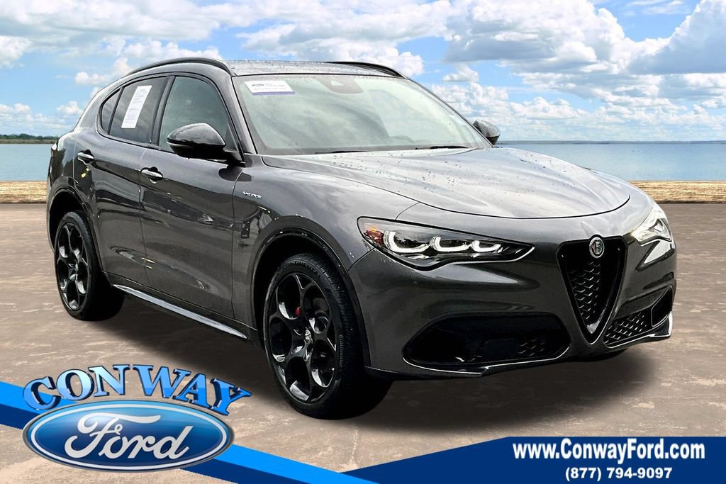Used 2024 Alfa Romeo Stelvio Veloce AWD/4WD image 1