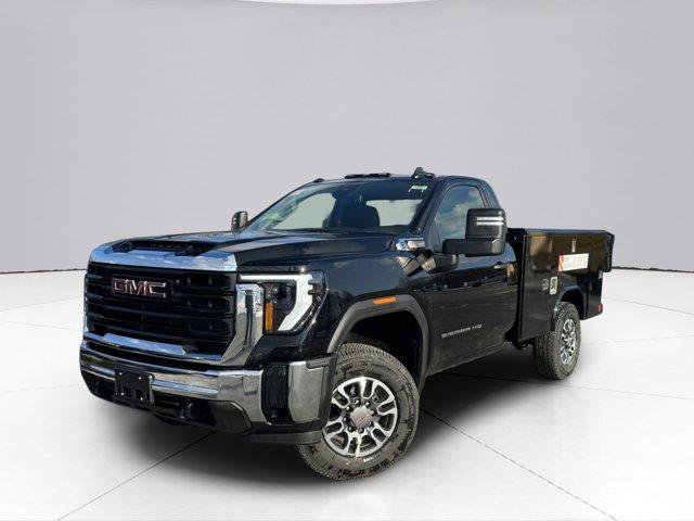 New 2025 GMC Sierra 3500 Pro w/ Convenience Package
