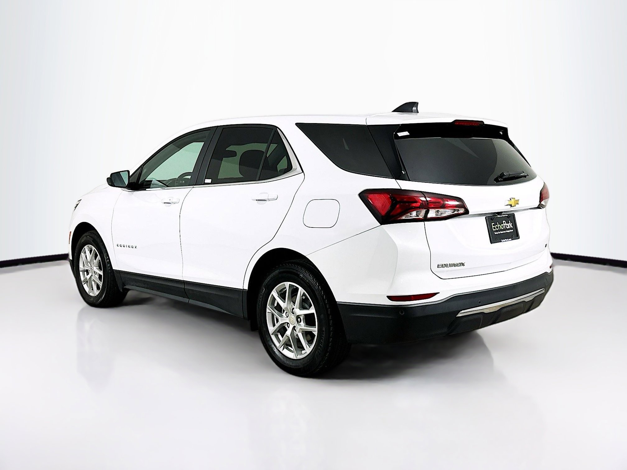 Used 2024 Chevrolet Equinox LT FWD image 5