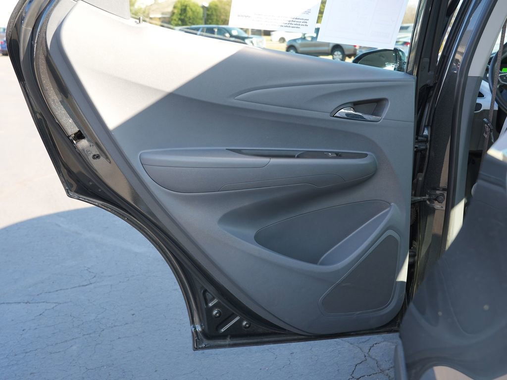 Used 2018 Chevrolet Bolt LT FWD image 19