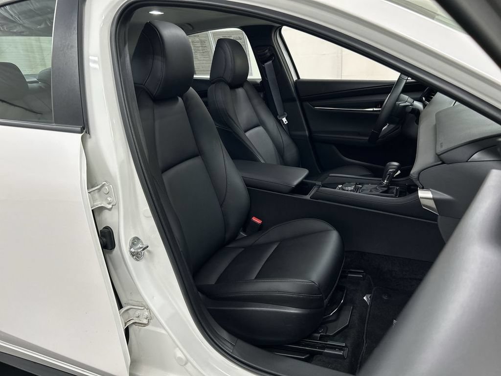 Certified 2025 MAZDA MAZDA3 s FWD image 23