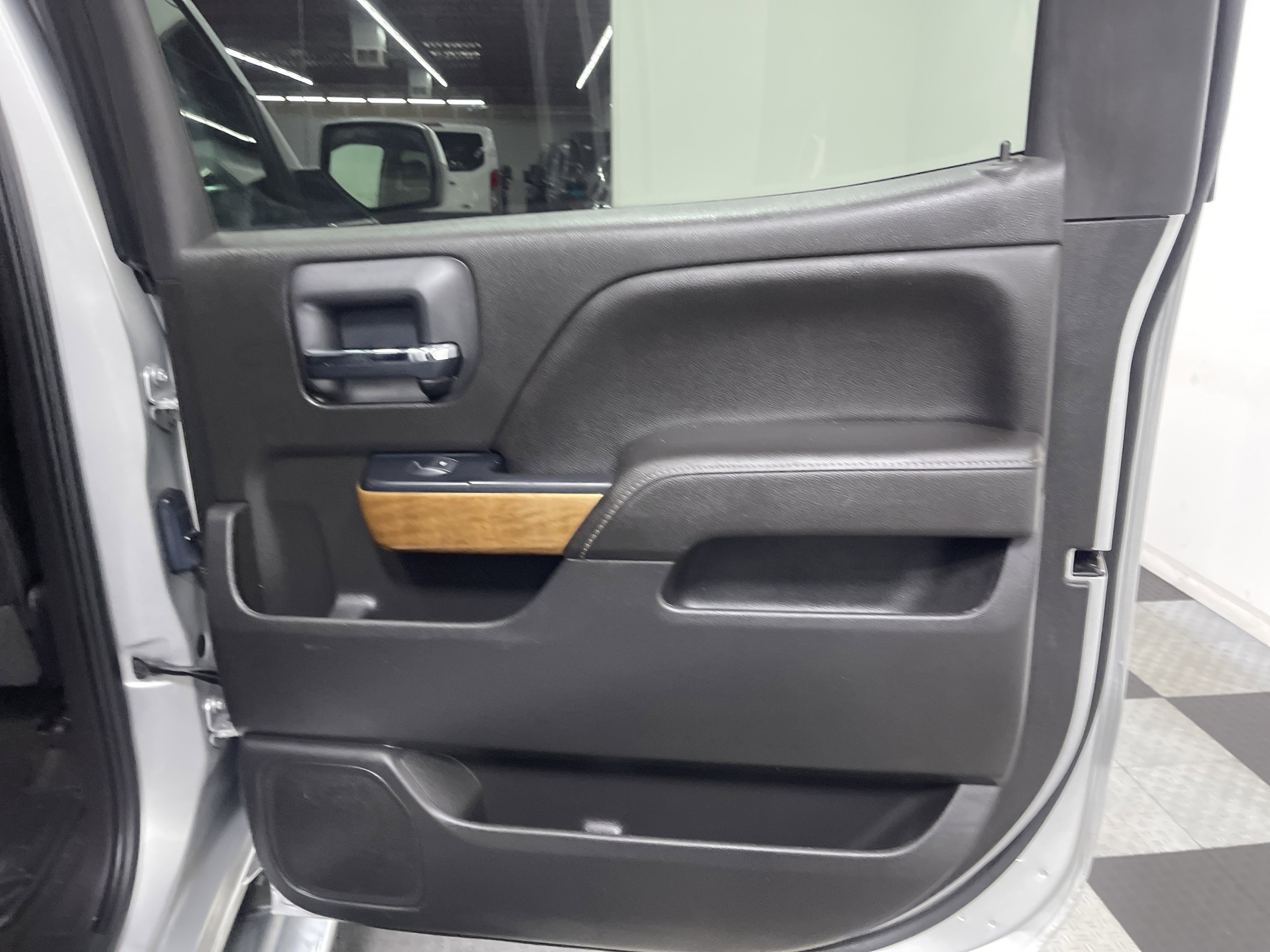 Used 2017 Chevrolet Silverado 1500 LTZ w/ Sport Package image 18