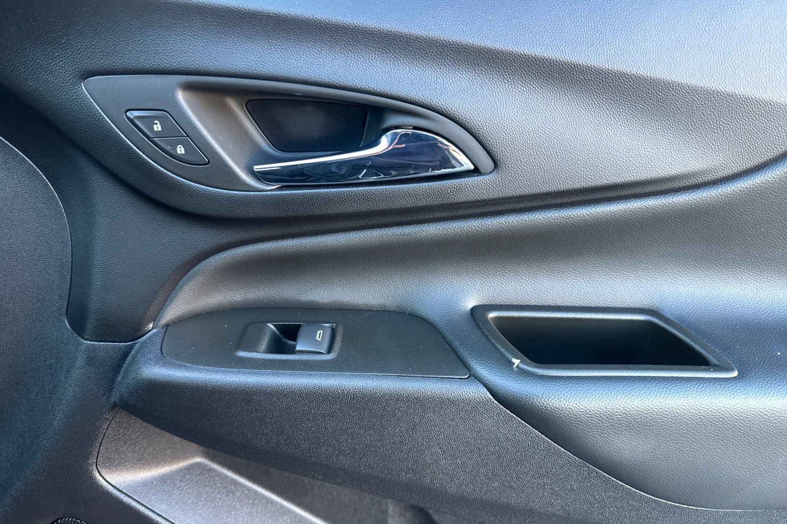 Used 2024 Chevrolet Equinox LT image 22