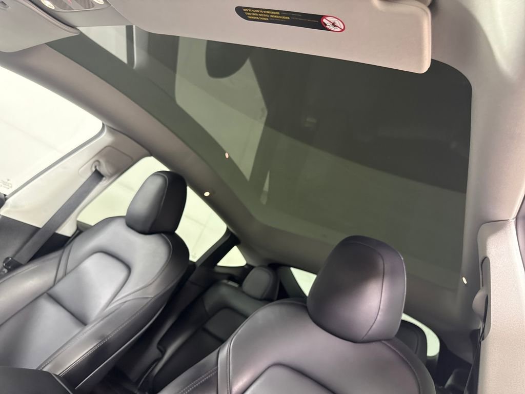 Used 2022 Tesla Model Y Performance image 20