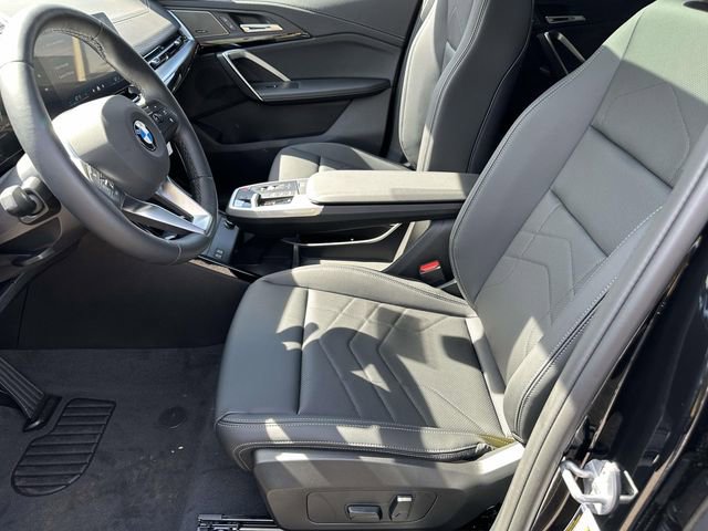 New 2026 BMW X2 xDrive28i w/ Technology Package AWD/4WD image 14