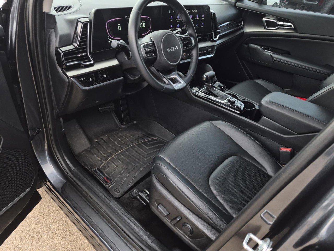 Used 2023 Kia Sportage EX image 10