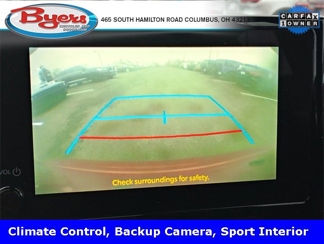 Used 2024 Toyota Corolla SE image 3