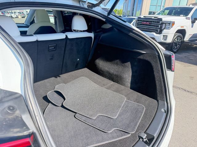 Used 2024 Tesla Model Y Performance image 28