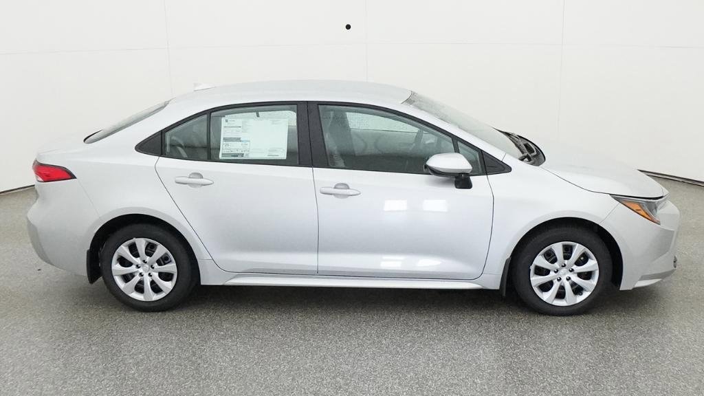 New 2026 Toyota Corolla LE image 10
