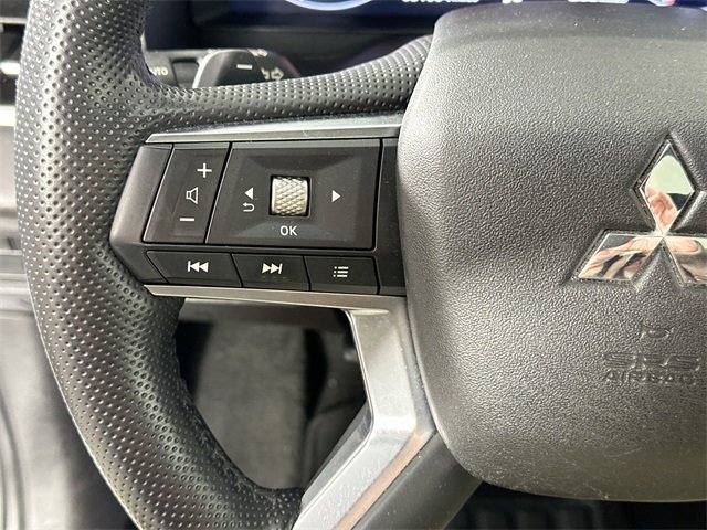 Used 2023 Mitsubishi Outlander SEL Black Edition image 22