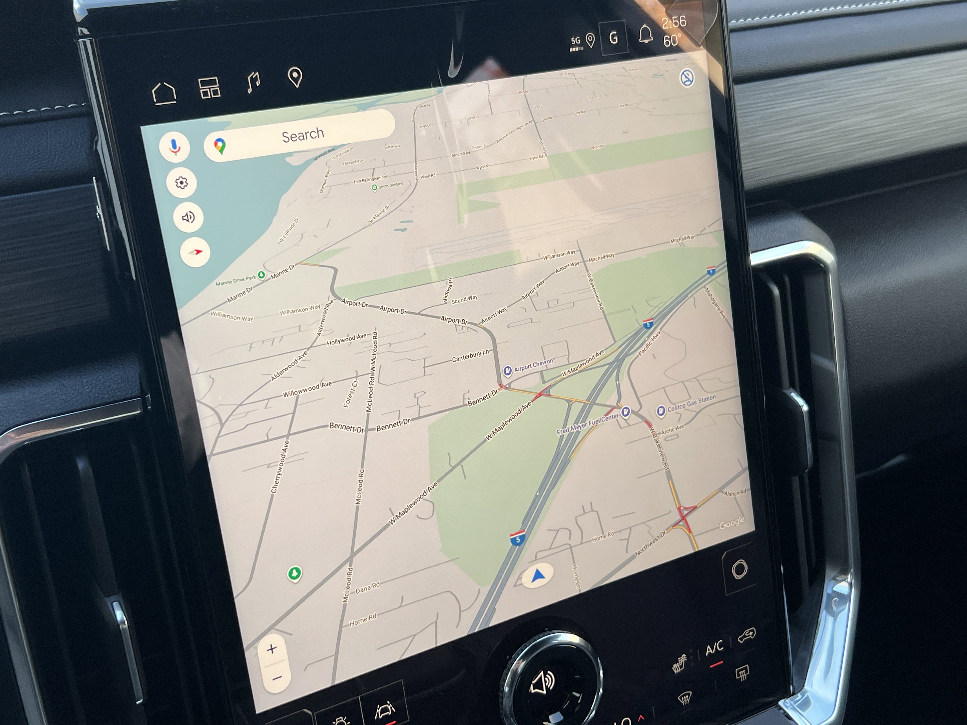 New 2026 GMC Acadia Elevation image 12