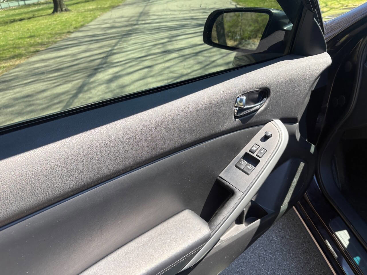 Used 2013 Nissan Altima 2.5 S w/ Premium Pkg image 25