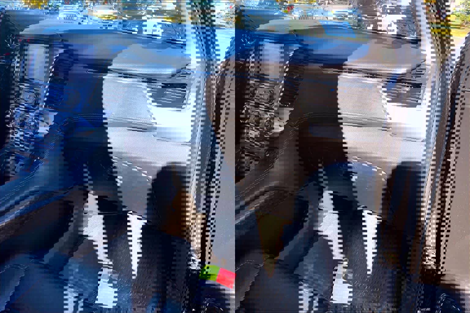 Used 2018 Chevrolet Tahoe LT w/ Luxury Package image 18