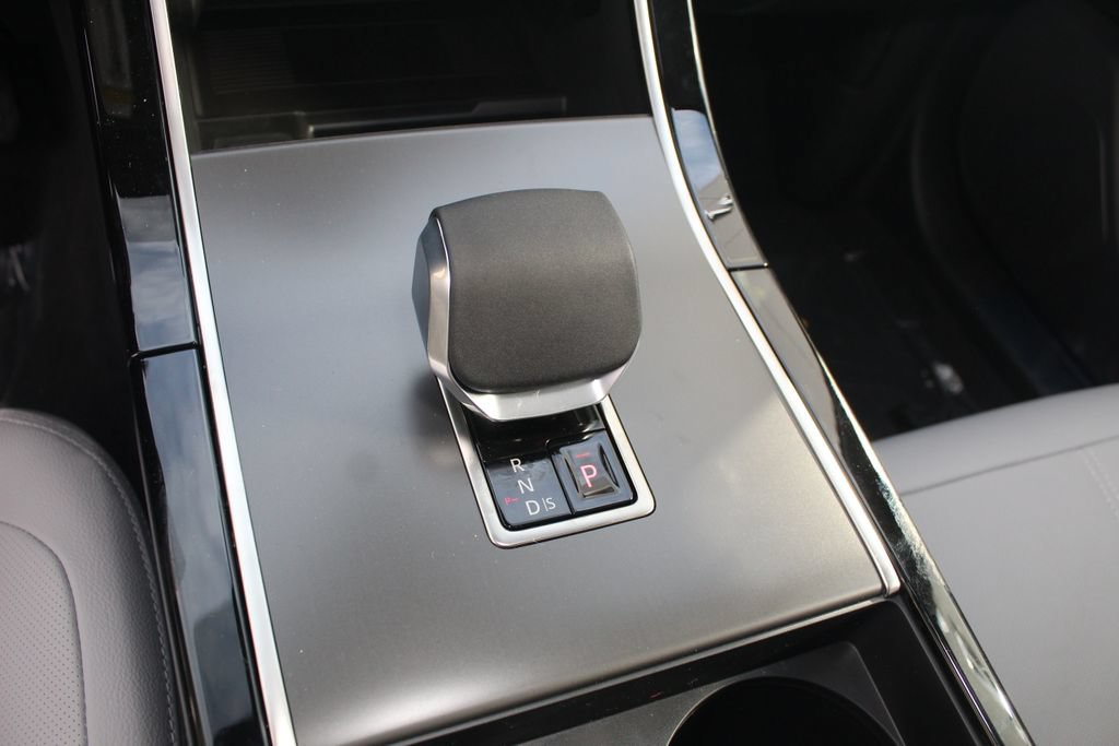 New 2026 Land Rover Range Rover Velar S AWD/4WD image 15
