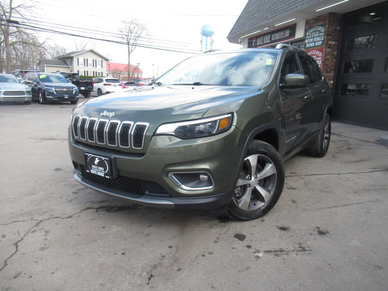Used 2020 Jeep Cherokee Limited w/ Mopar Interior Package image 33