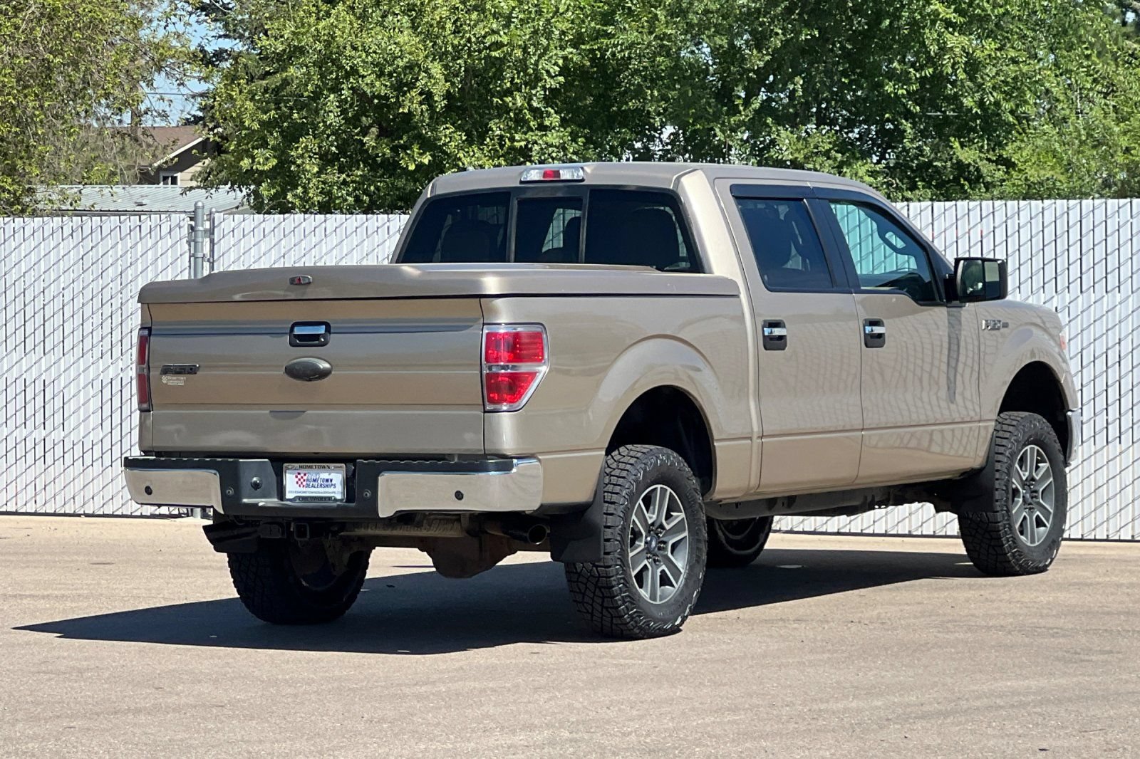 Used 2014 Ford F150 4x4 SuperCrew image 4