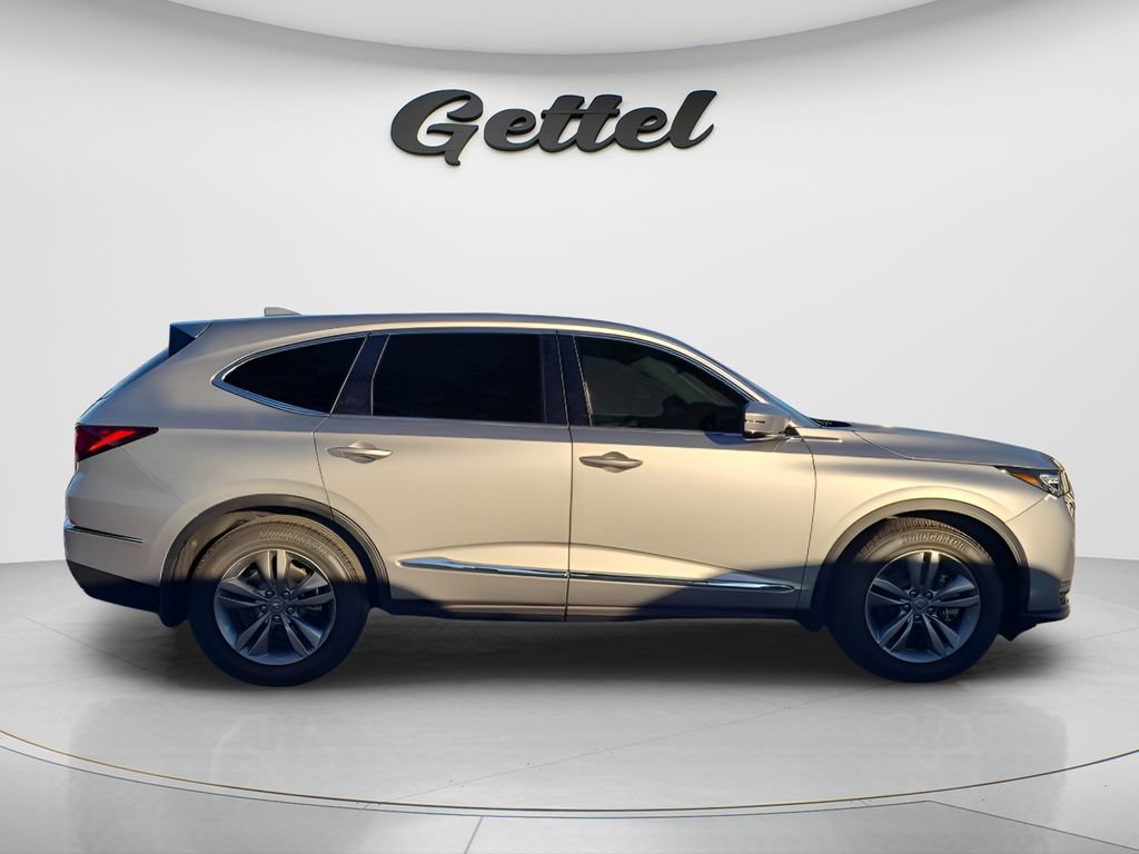 New 2026 Acura MDX SH-AWD image 3