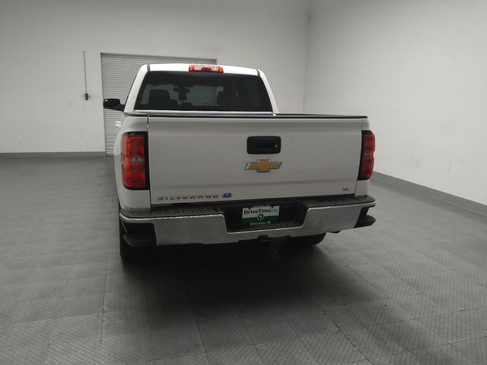 Used 2018 Chevrolet Silverado 1500 LT w/ LT Eassist Package RWD image 6