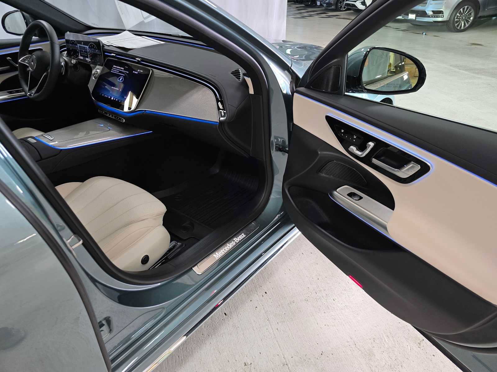 Used 2026 Mercedes-Benz E 350 4MATIC Sedan image 12