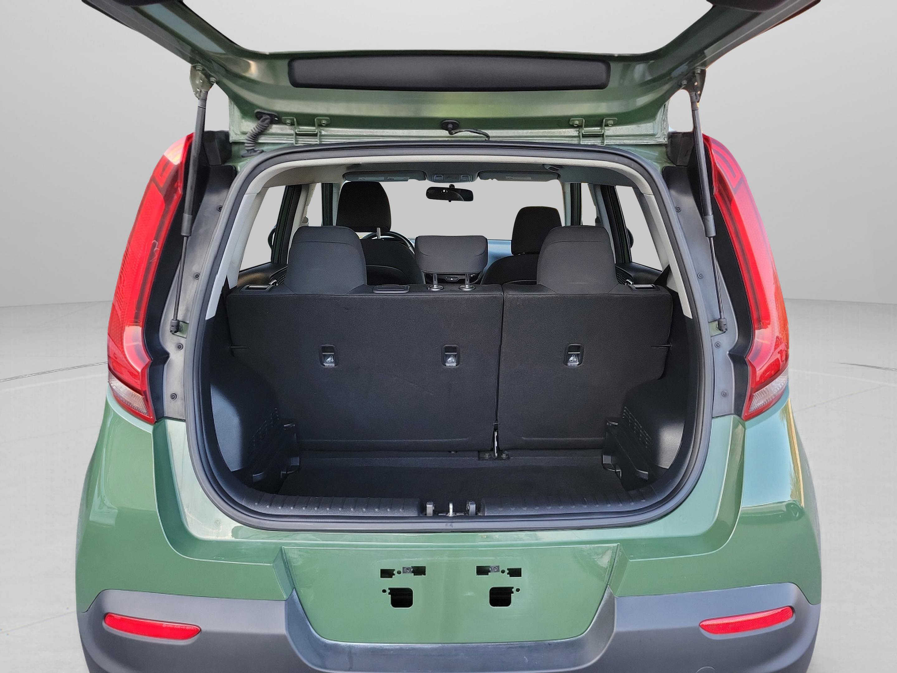 Used 2020 Kia Soul X-Line image 12