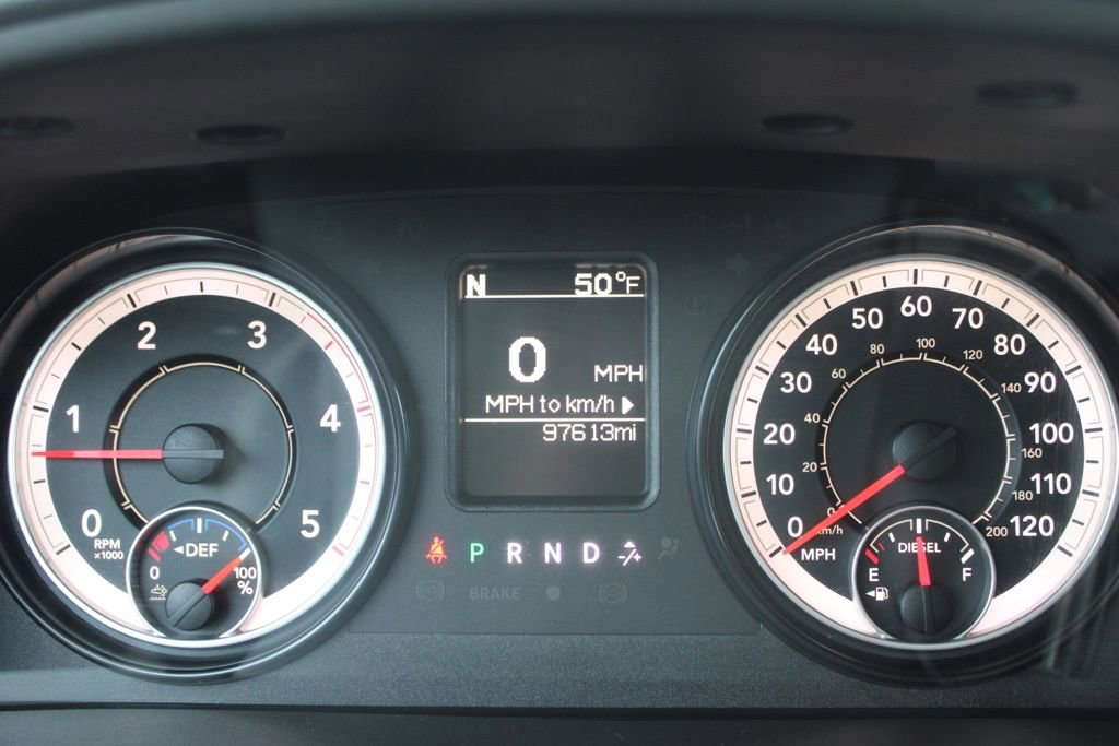 Used 2016 RAM 2500 Tradesman w/ Chrome Appearance Group image 33