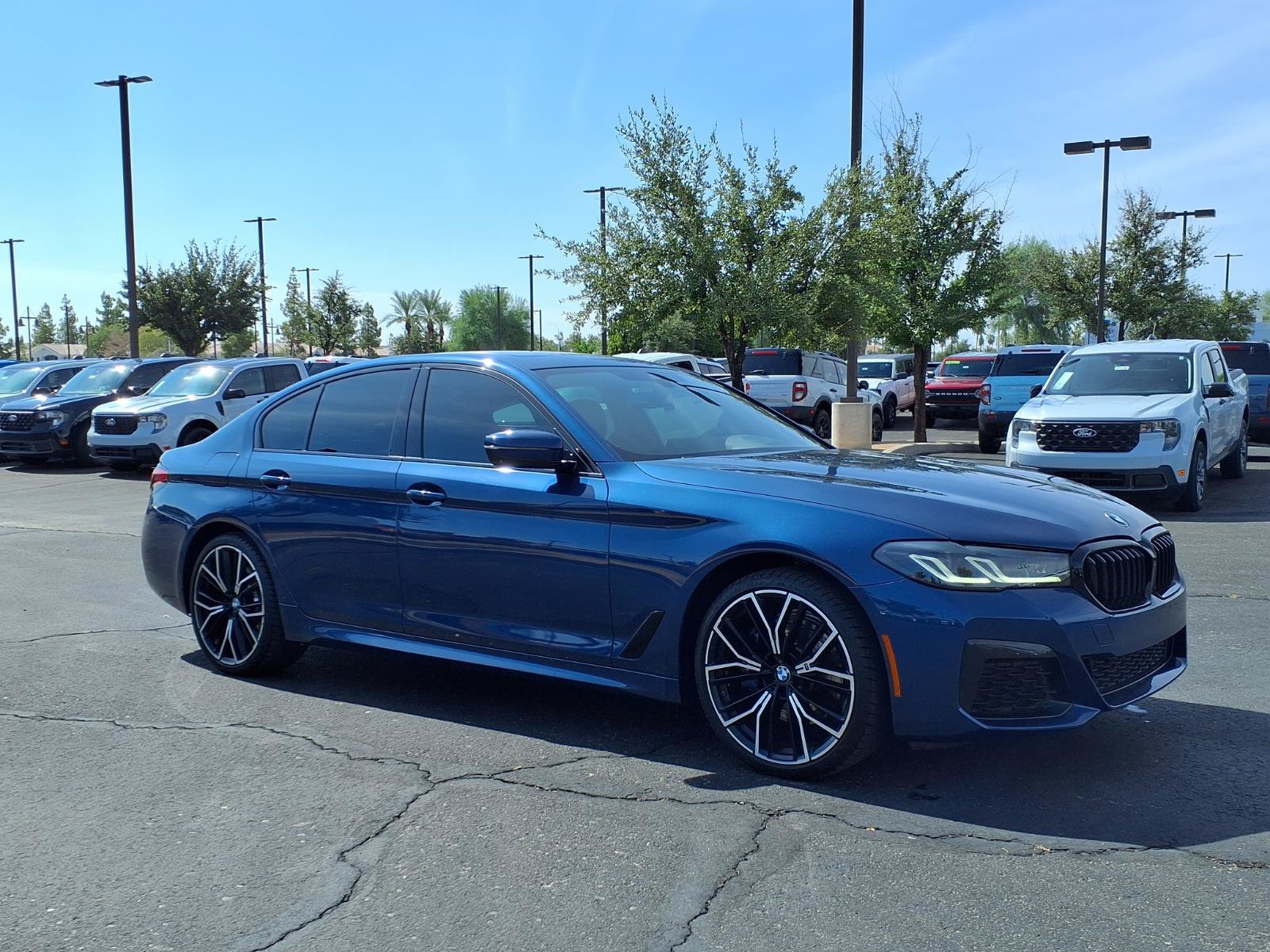 Used 2021 BMW 530e w/ M Sport Package RWD image 8