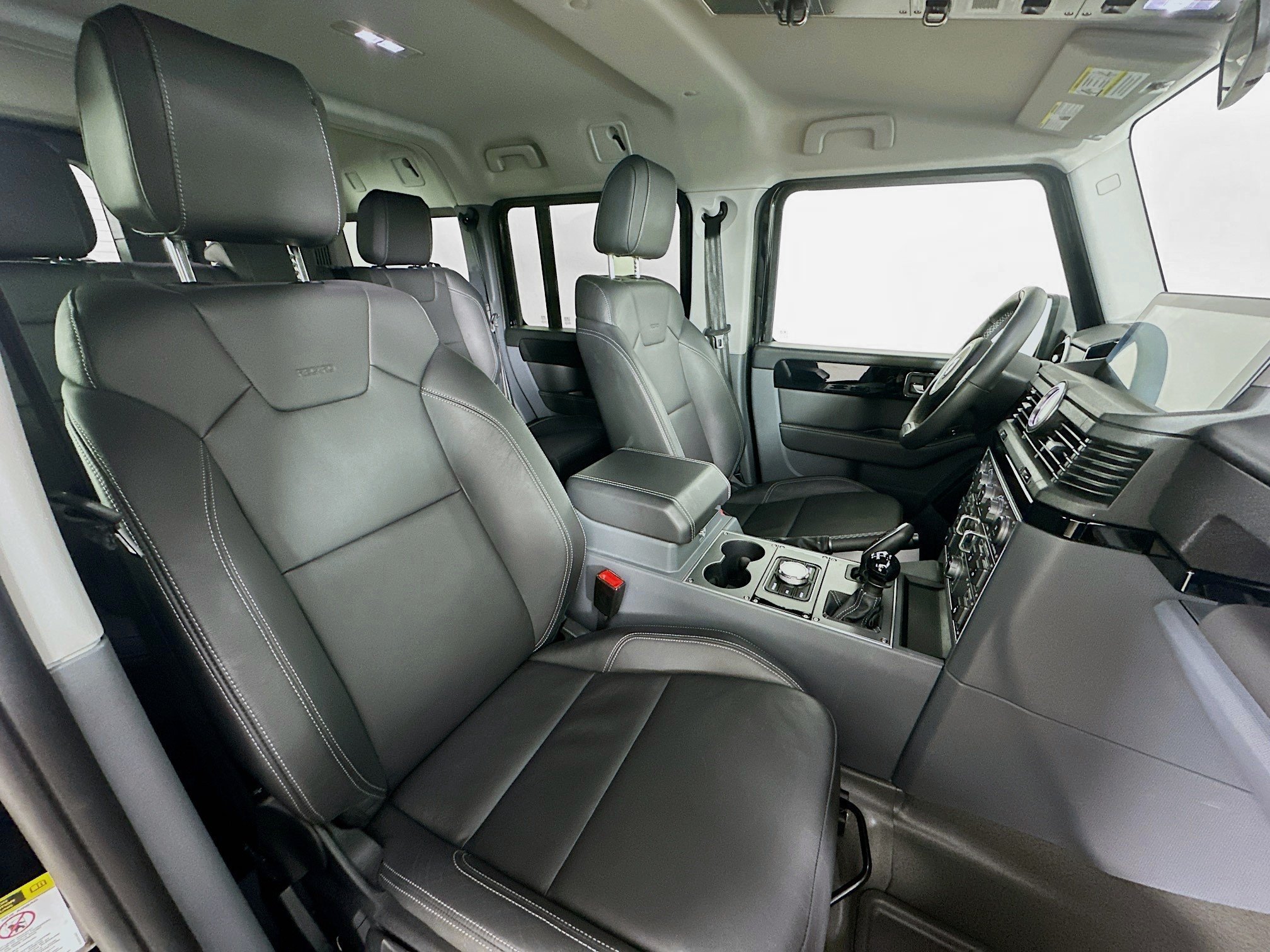 Used 2024 INEOS Grenadier Station Wagon AWD/4WD image 48